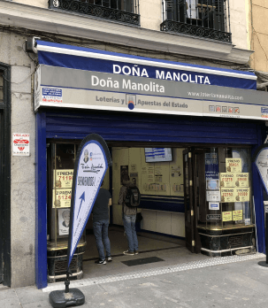 Eine spanische Lottoannahmestelle: Doña Manolita.